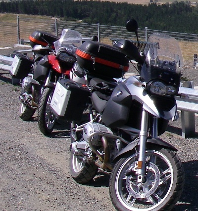 Two BMW R1200GS with Vario Screen and Standard Screen Two BMW R1200GS with Vario Screen and Standard Screen